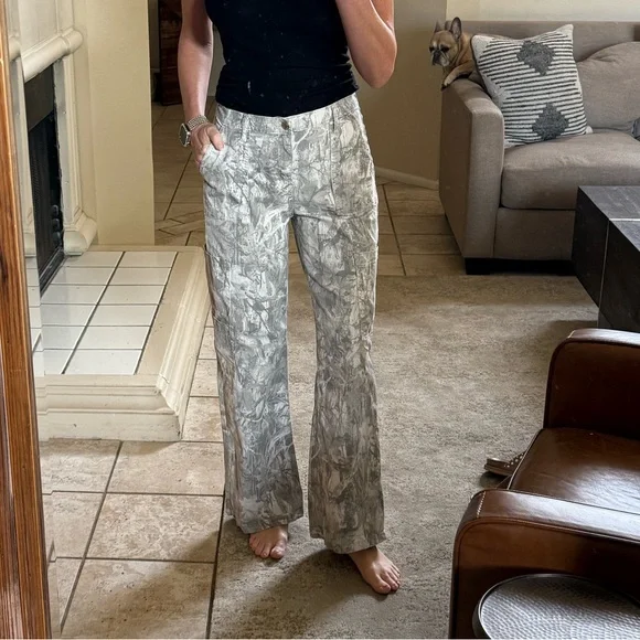 No Boundaries Camo Wide Leg Pants - Picture 3 of 9